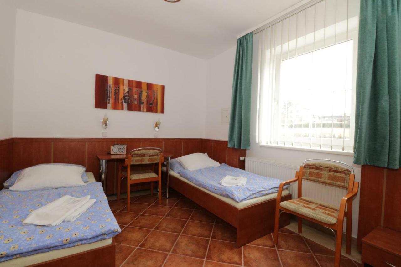 Hotel Penzion Hůrka Dolni Libchavy Exterior foto